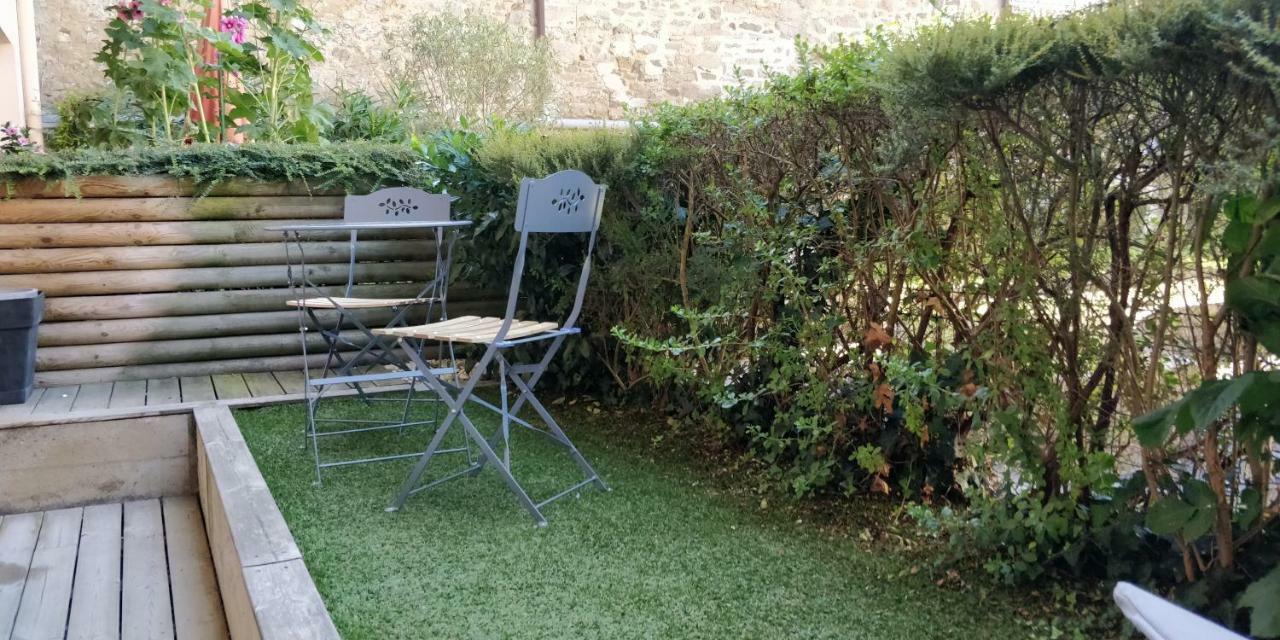 Le Garden Central Studio Dinan Exterior foto